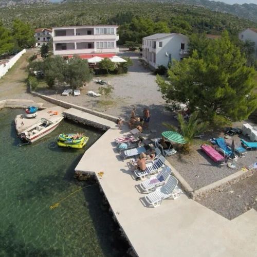 Pansion and Apartments Marko Starigrad