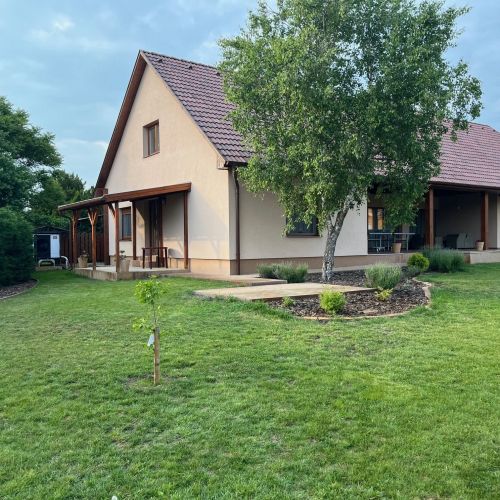 Tisza-Tavi Vendégház Poroszló – Poroszló, Ungaria