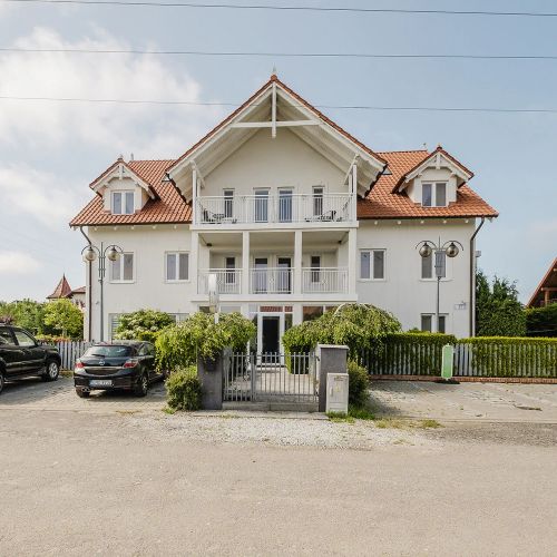 Pionow Rodzinne Apartamenty Urocza 10 Krynica Morska – Krynica Morska, Polonia