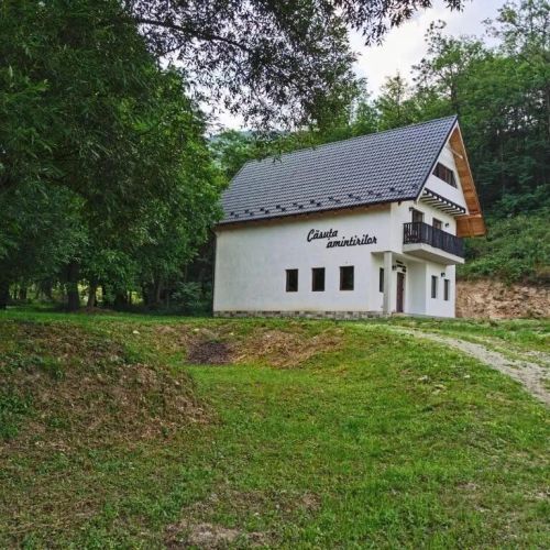 Pensiunea Agroturistică Căsuța Amintirilor Isverna