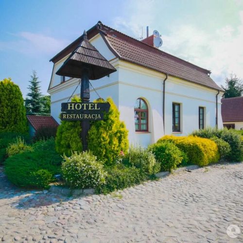 Dwór Bogucin Hotel & Restauracja Garbów – Garbów, Polonia