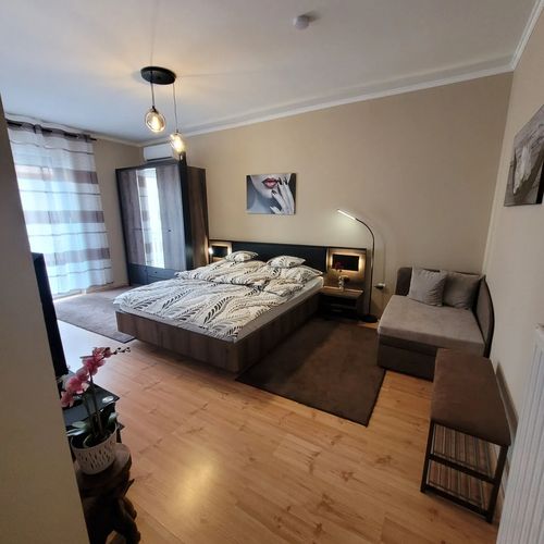 Melcsi Apartman Gyula