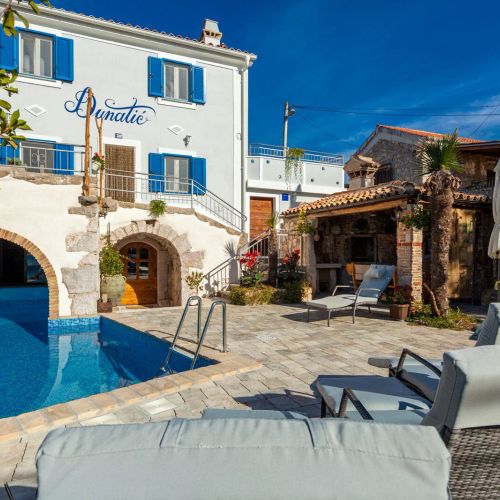 Villa Dunatić Županje Dobrinj