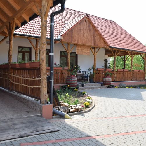 Bio Flóratanya Vendégház Baktalórántháza