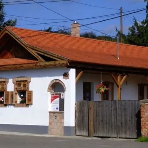 Nandi Magdi Vendégház Gyöngyöspata