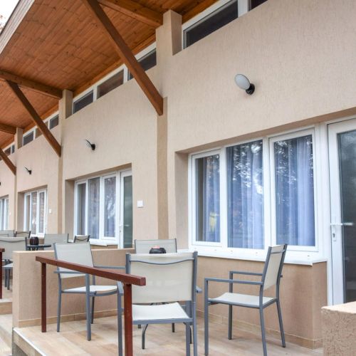 Lakeside Apartmanház Soltvadkert