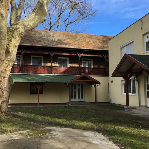 Nyaraló Centrum Balatonszemes