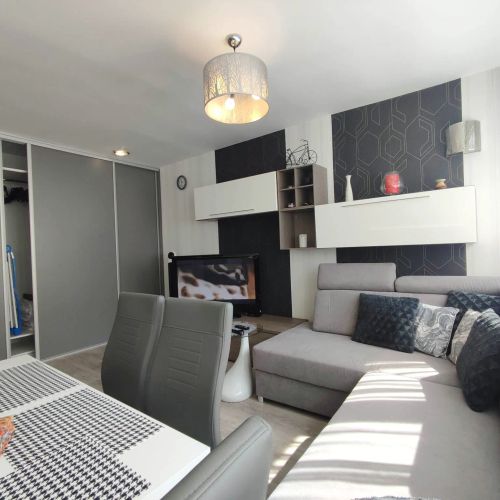 Komfortowy Apartament w Kłodzku – Kłodzko, Polska
