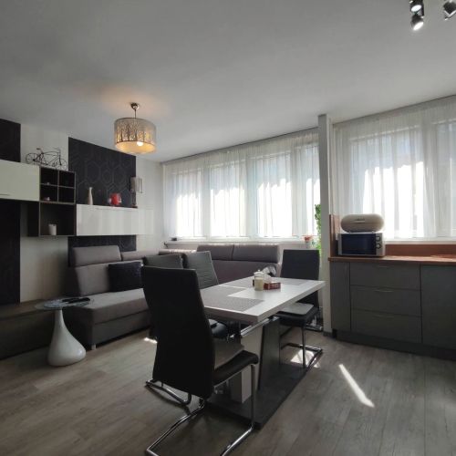 Komfortowy Apartament w Kłodzku – Kłodzko, Polska