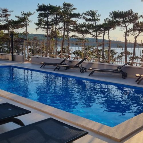 Luxury apartments with pool Punta Šilo – Šilo, Croația