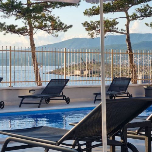Luxury apartments with pool Punta Šilo – Šilo, Croația