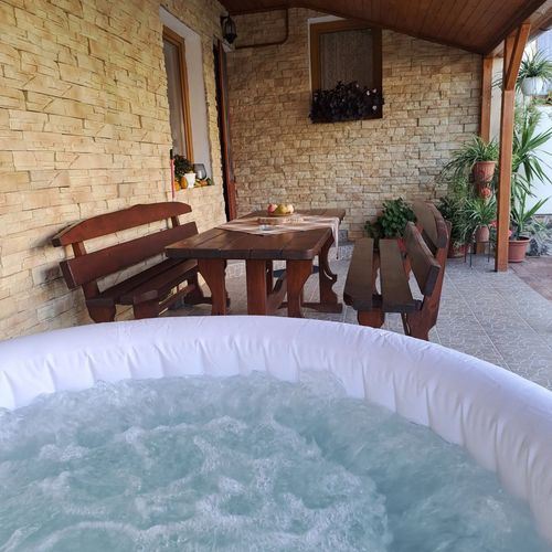 Fülemüle Vendégház Kisar