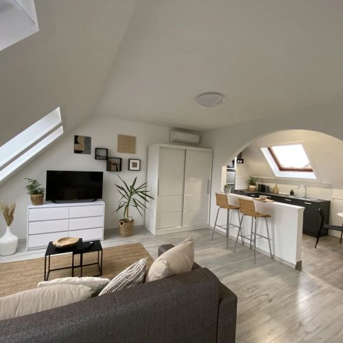 Neva Apartman Eger