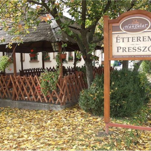 Nagydombi Vendégház Márianosztra – Márianosztra, Ungaria