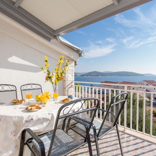 Apartments By The Sea Rogoznica - 20142