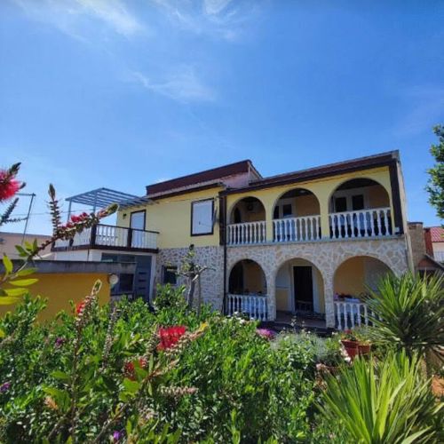 Apartmani Matan Vir