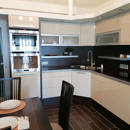 Bambusz Apartman Siófok – Siófok, Ungaria