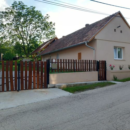 Evetes Vendégház Hidegkút