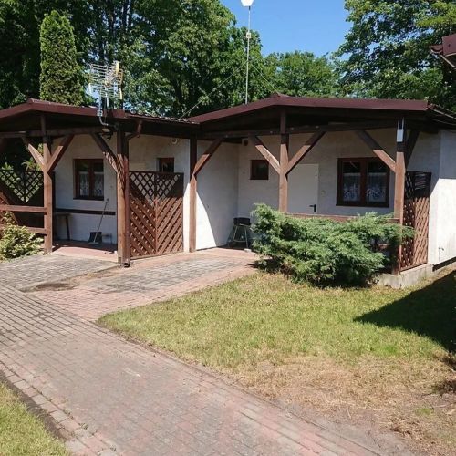 Domki Letniskowe "Zacisze" w Cetniewie