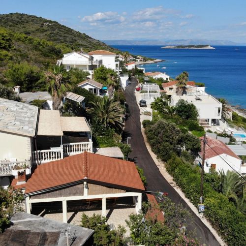 Apartments By The Sea Milna, Vis - 8917 Milna