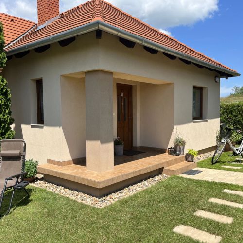 Szilvia Apartman Balatonakali – Balatonakali, Węgry