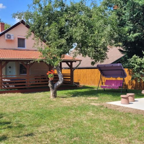 Gyöngyvirág Apartman Tiszaörs