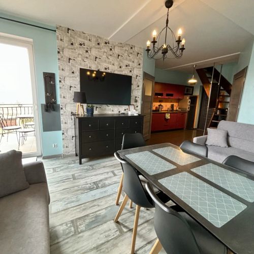 APARTAMENT FAMILIJNY KRYNICA MORSKA - 10 osób 2 poziomy 2 łazienki kuchnia