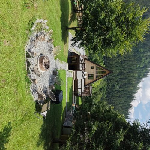 Ascape Kabin Broșteni – Broşteni, Rumunia