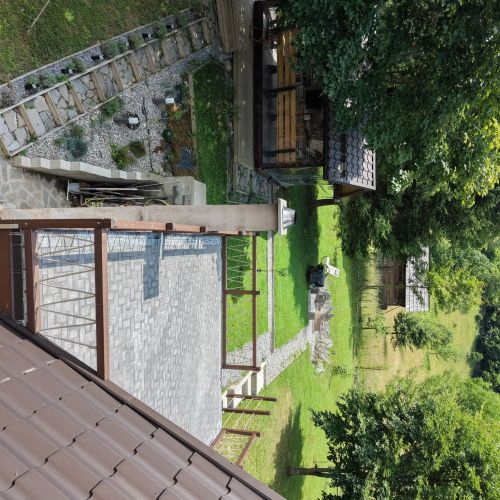 Ascape Kabin Broșteni – Broşteni, Rumunia