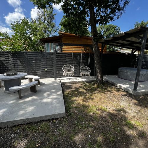 TM House Apartman Gyöngyös-Sástó – Gyöngyös, Ungaria