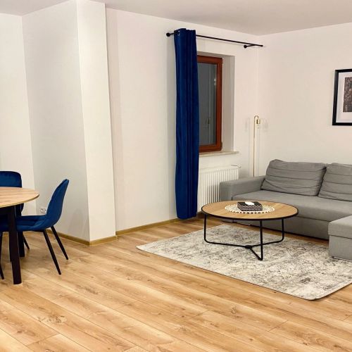Project Comfort Apartament Bohaterów 12/7  – Warszawa, Polska