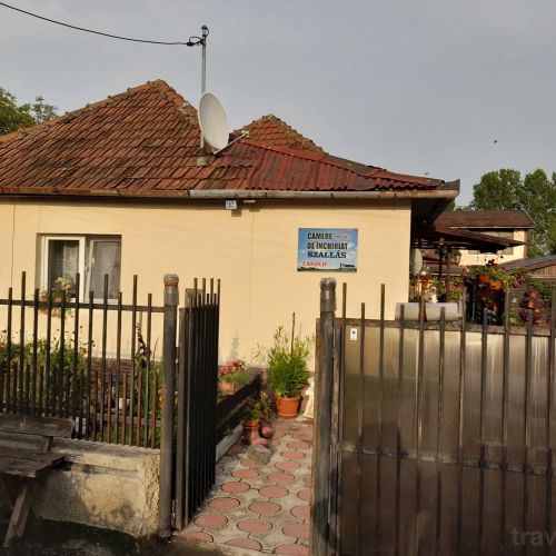 Casa de oaspeți Laszlo Cristur