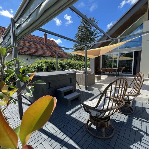 Beige Villa Balatonkenese – Balatonkenese, Ungaria