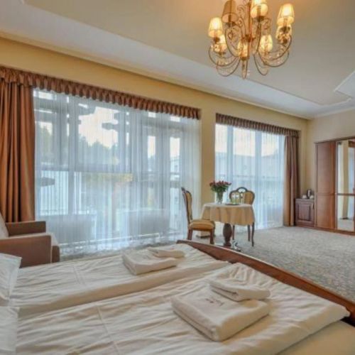 HOTEL Victoria Cechini Krynica-Zdrój  – Krynica-Zdrój, Polska