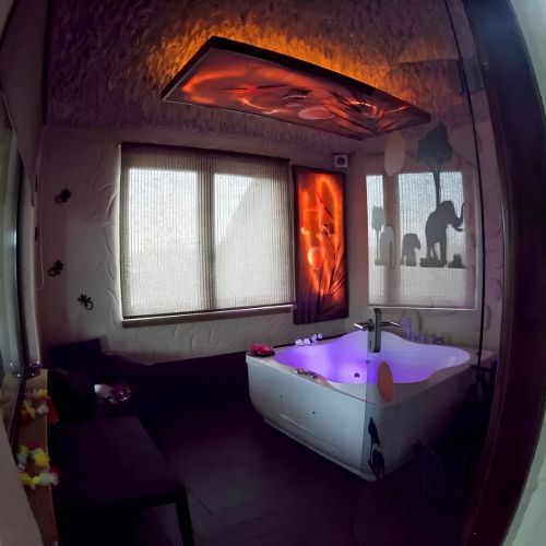 EGZOTYCZNY dom Habibispa z JACUZZI – Stare Juchy, Polonia