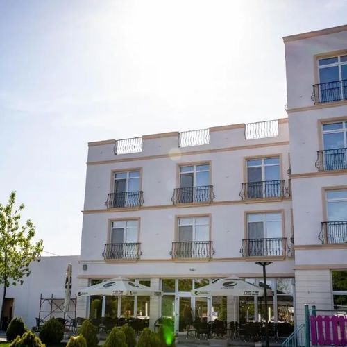 Hotel Unique Garden Vărsătura