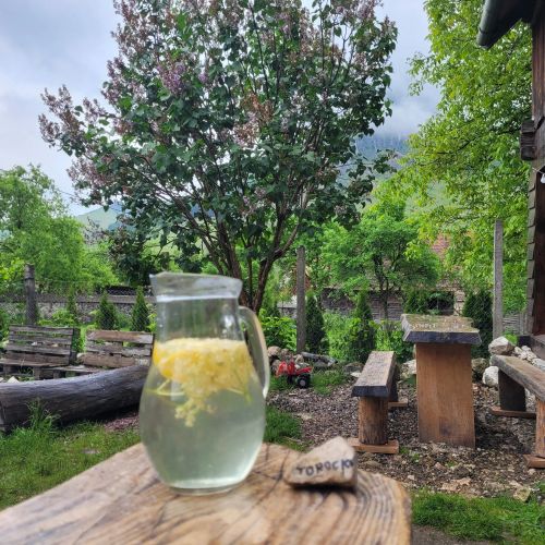 42 Bistro&Guesthouse Rimetea – Rimetea, România