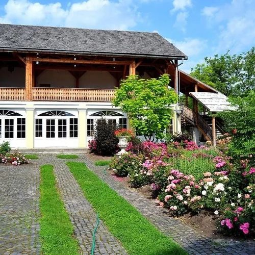 Flanderhof Manor Daia