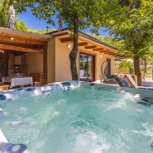 Nature Holiday House Grižane