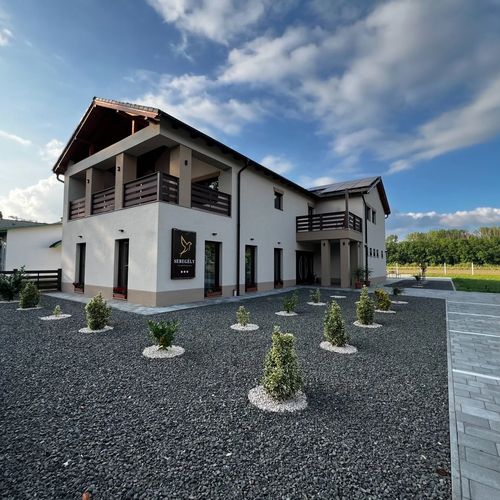 Seregély Vendégház Kunfehértó