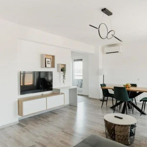 Skylark | Singapore Penthouse with Jacuzzi & Panoramic Brașov – Brașov, România