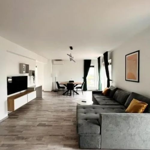 Skylark | Singapore Penthouse with Jacuzzi & Panoramic Brașov – Brașov, România