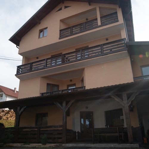 Pensiunea Deea & Criss Borșa – Borşa, România
