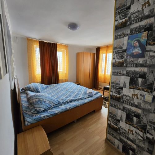 Vila Două Minuni Bușteni – Buşteni, Rumunia