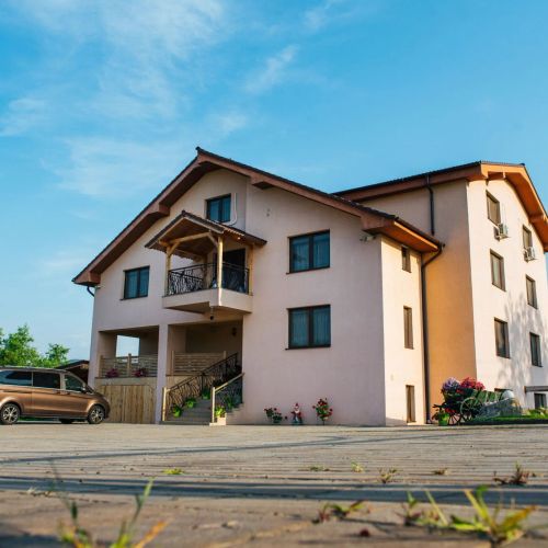 Pensiunea Rai Românesc Săliște