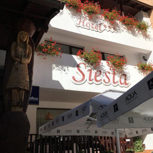 Hotel Siesta Arefu