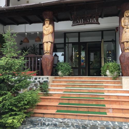 Hotel Siesta Arefu – Arefu, România