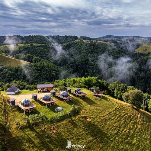 HaidaHai Glamping Resort Călene
