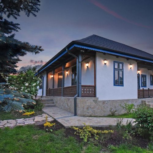 Magnetic House Târgu Ocna