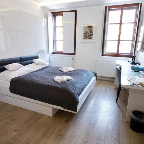 Hotel 100 Pardubice – Pardubice, Česká republika